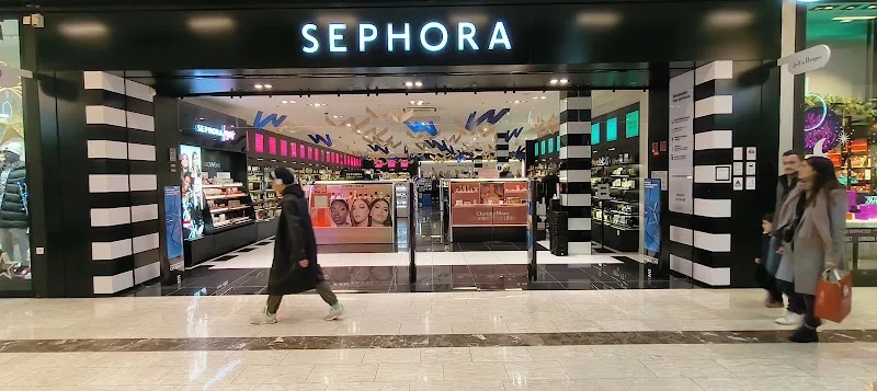 SEPHORA NANTES BEAULIEU - Maquillage Nantes - Photo de couverture - OneBooking
