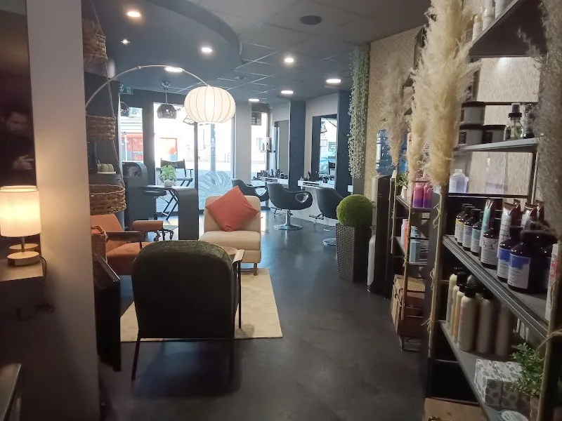 Sphère J - Coiffure Rennes - Photo de couverture - OneBooking