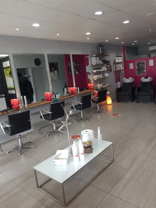 Salon de coiffure - Style Qréatifs - Nîmes