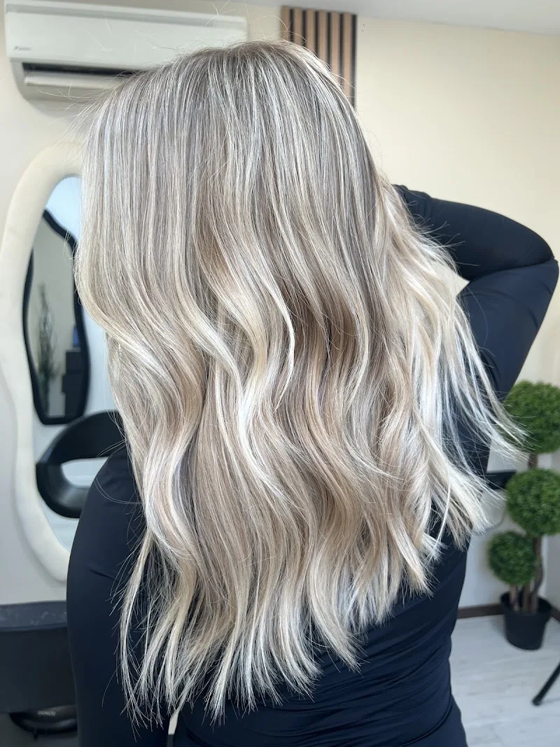 Charly Hair Studio