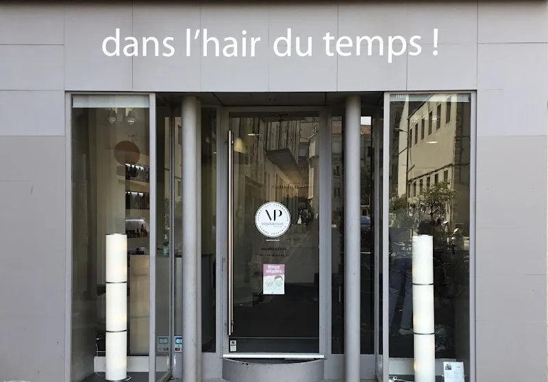 Dans l'Hair du Temps , partenaire Végétalement Provence , coloration végétale et alternative