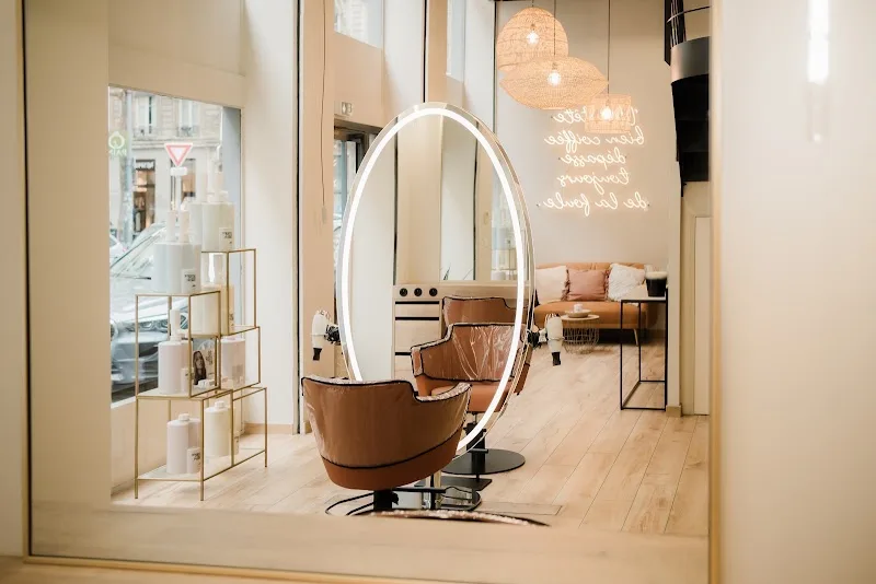 Salon Océane AVAKIAN - Coiffure Lyon - Photo de couverture - OneBooking