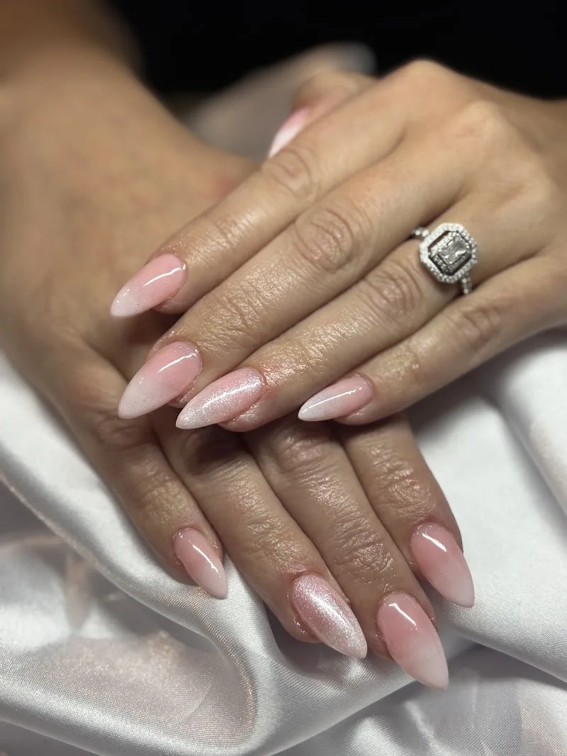 Onglerie CAEN - LDNAILS - Onglerie Caen - Photo de couverture - OneBooking