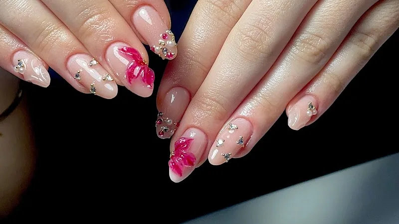 Np Nails