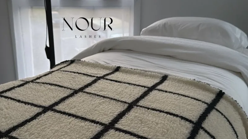 Nour Lashes Institut - Sourcils & cils Tours - Photo de couverture - OneBooking