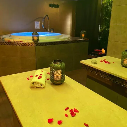 Spa & Institut Villa Royale - Massage La Rochelle - Photo de couverture - OneBooking