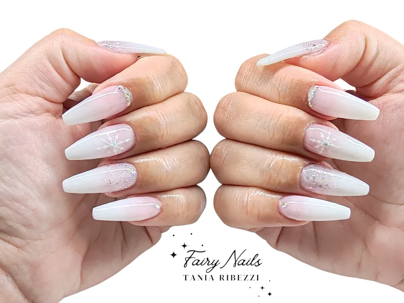 Ongles Bordeaux Fairy Nails Tania Ribezzi