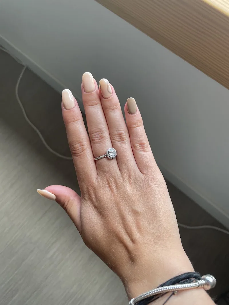 L’atelier beauté 76 - Onglerie Rouen - Photo de couverture - OneBooking