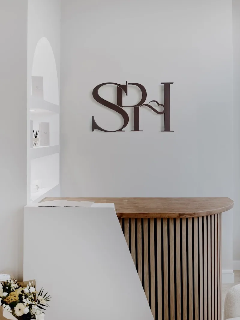 S'Paradis Havrais (SPH) - Onglerie Le Havre - Photo de couverture - OneBooking