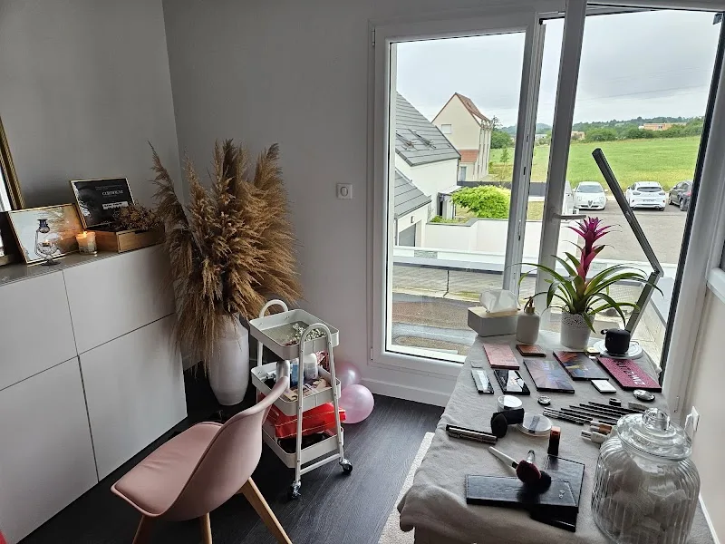 K institut - Onglerie Dijon - Photo de couverture - OneBooking