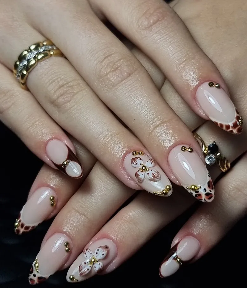 Sweet Nails - Onglerie Bastia - Photo de couverture - OneBooking