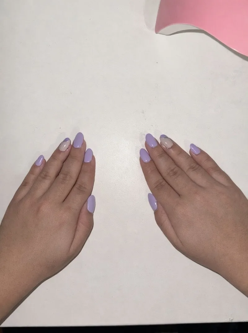 B’Nail’s - Onglerie Saint-Étienne - Photo de couverture - OneBooking