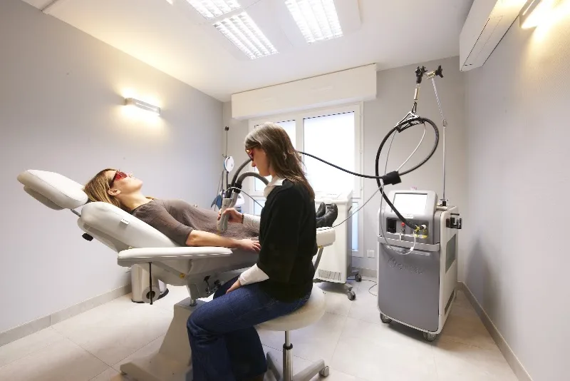 Docteur Le Naoures Herve - Épilation Nantes - Photo de couverture - OneBooking