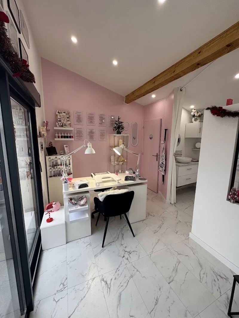 Mila beauté - Épilation Nîmes - Photo de couverture - OneBooking