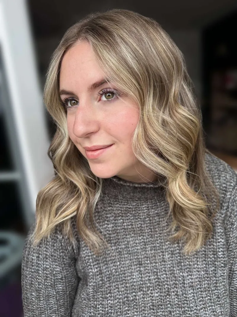 Chez Camille - Coiffure Le Havre - Photo de couverture - OneBooking