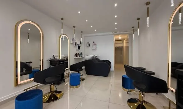 A More Beauty Salon Cannes
