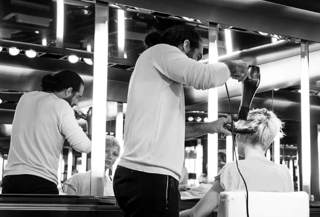 Issone atelier de coiffure - Coiffure Lyon - Photo de couverture - OneBooking