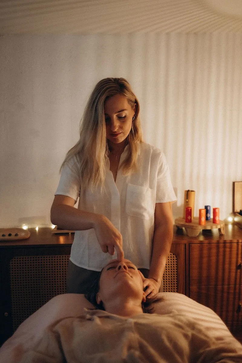 Massage Anglet EIMI - Massage Bayonne - Photo de couverture - OneBooking