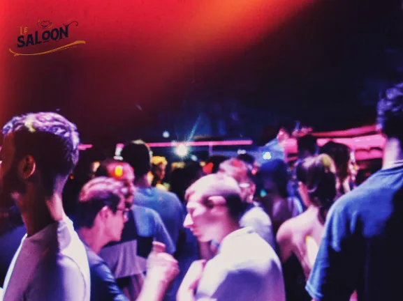 Le SALOON - Barbier Amiens - Photo de couverture - OneBooking