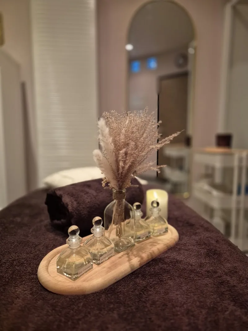 L'aura des Sens - Sourcils & cils Strasbourg - Photo de couverture - OneBooking