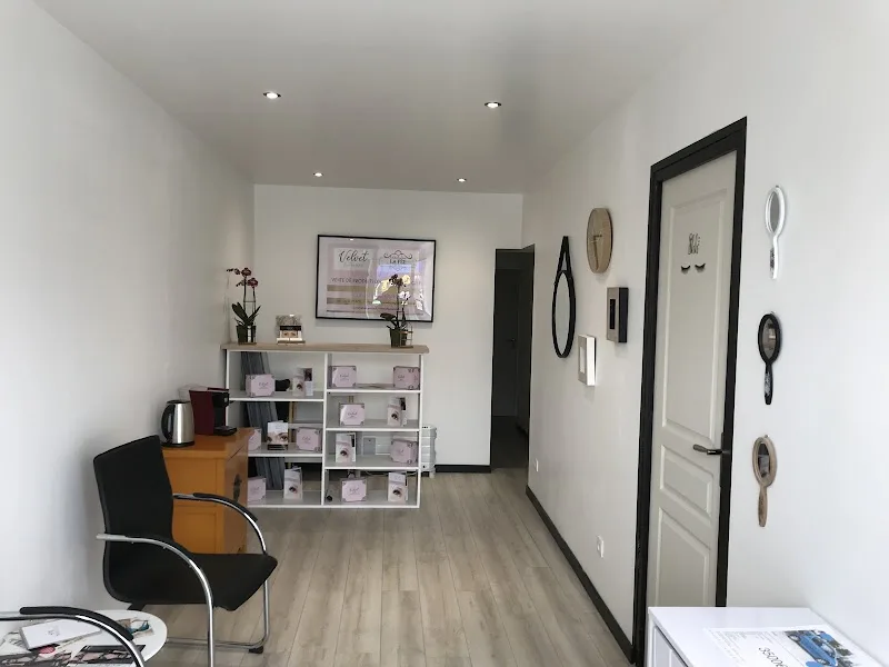 La Fée Des Cils - Institut d'extensions de cils - Sourcils & cils Bordeaux - Photo de couverture - OneBooking