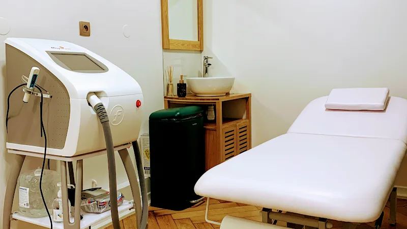 RV ESTHEMED - Centre Laser et cryolipolyse - Épilation Strasbourg - Photo de couverture - OneBooking