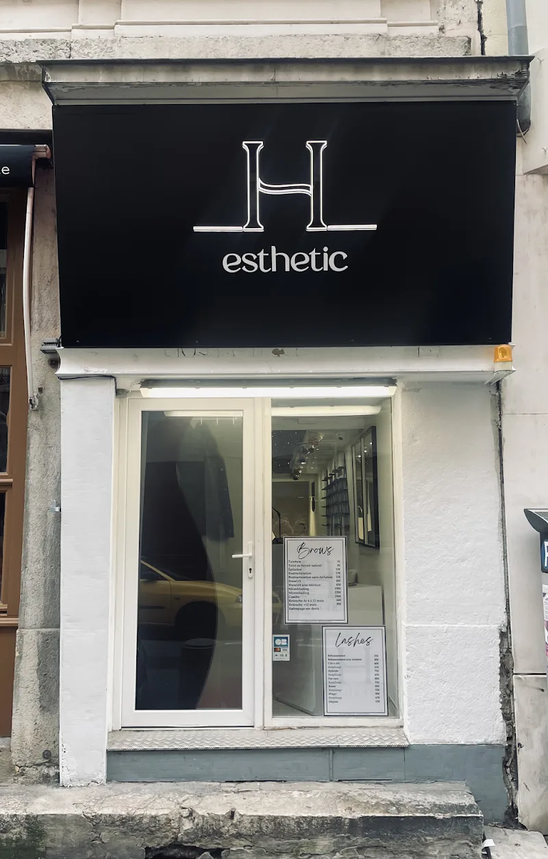 H esthetic - Sourcils & cils Lyon - Photo de couverture - OneBooking
