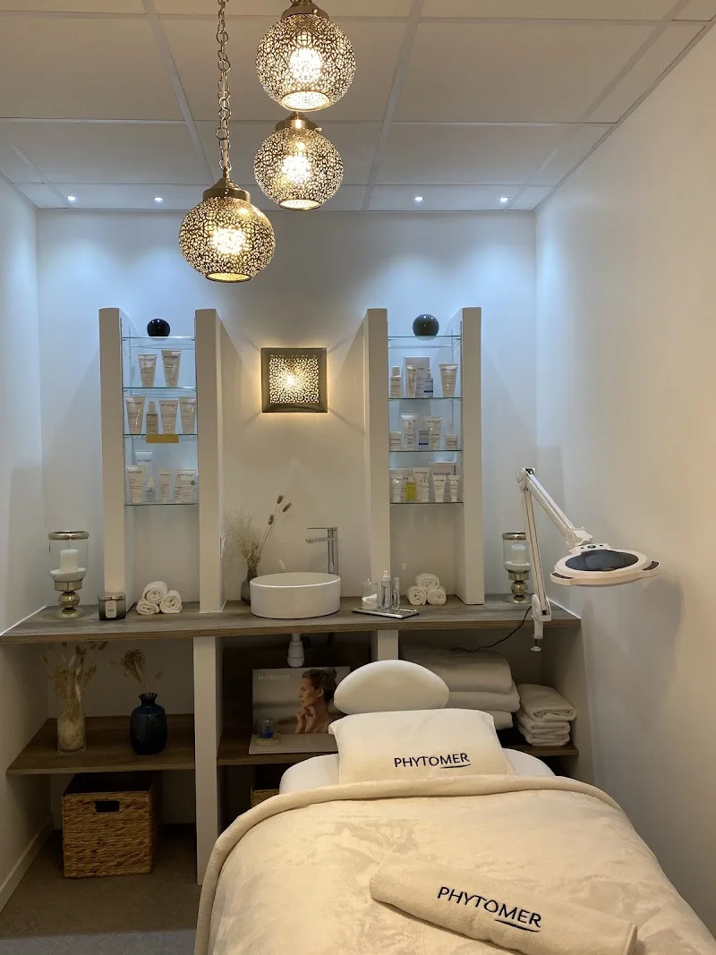 M institut et Spa - Épilation Lyon - Photo de couverture - OneBooking