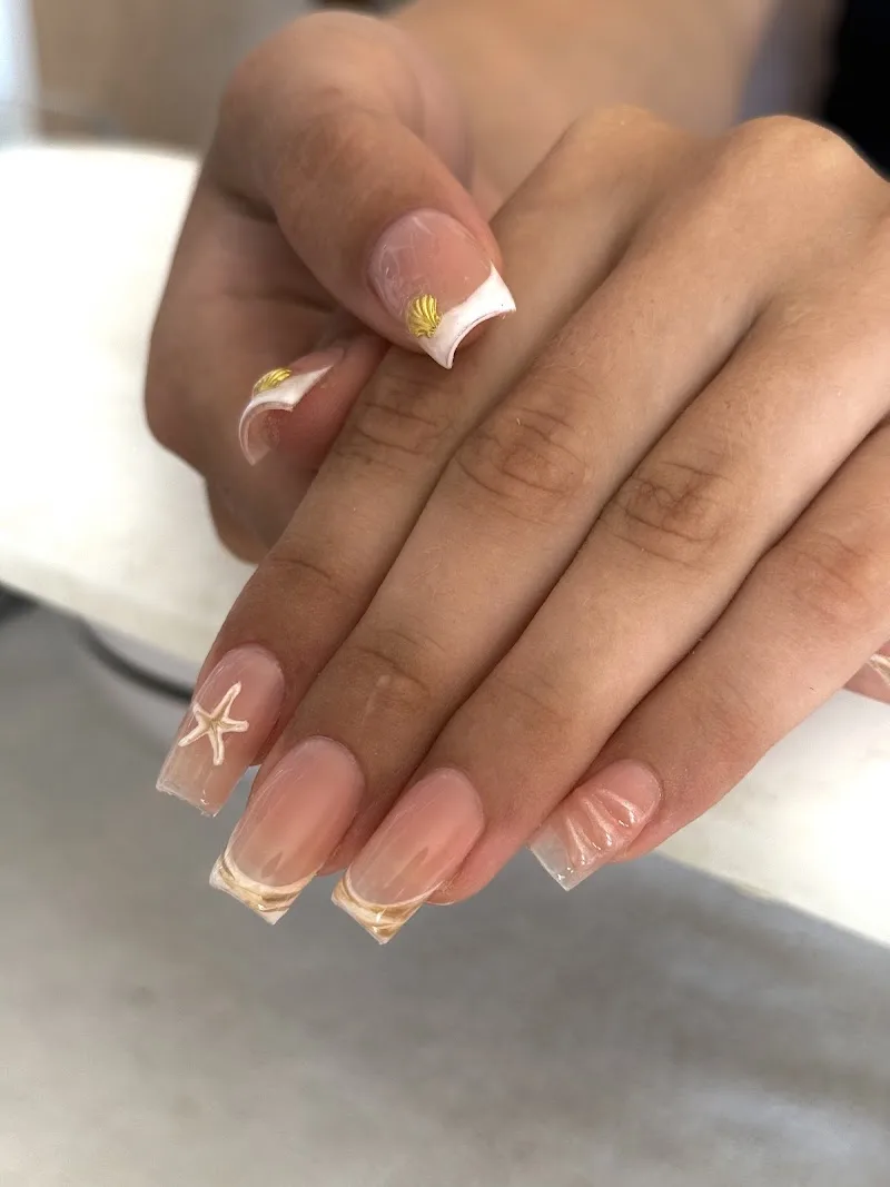 Novaa Nails - Onglerie Cannes - Photo de couverture - OneBooking