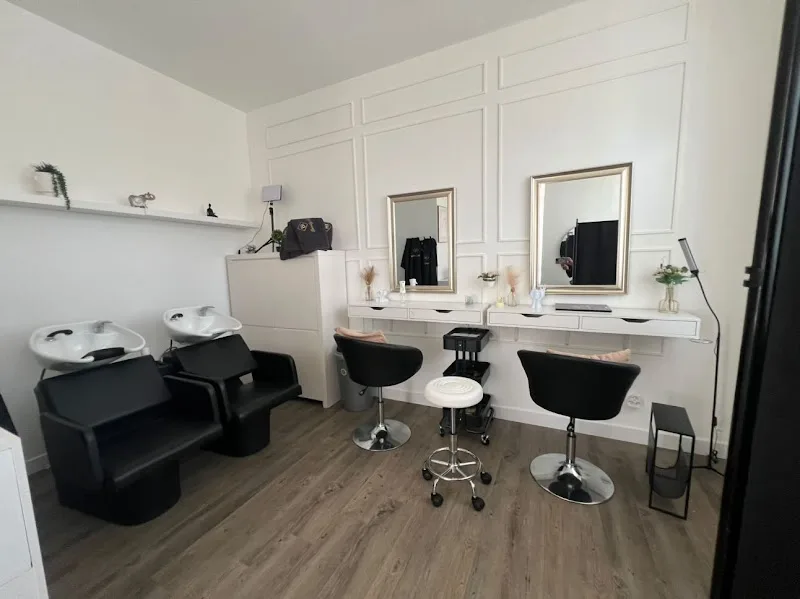 Beauty.Hub Grenoble - Maquillage Grenoble - Photo de couverture - OneBooking