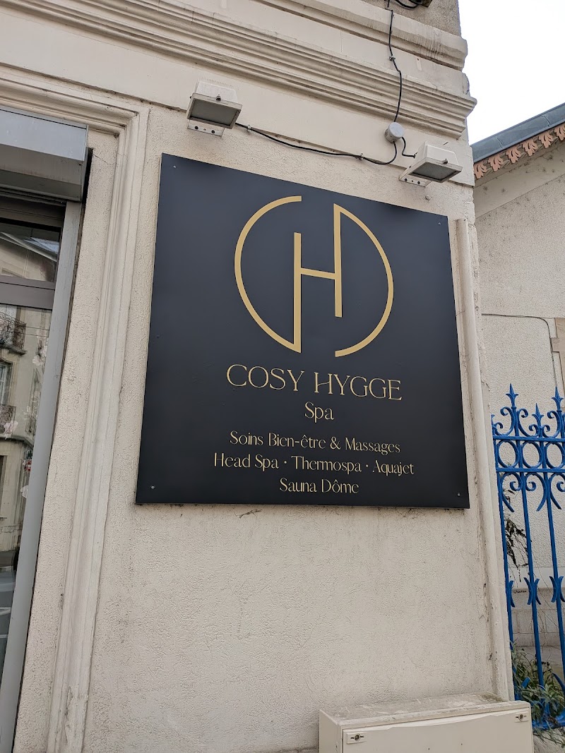 Cosy Hygge Spa - Sourcils & cils Nancy - Photo de couverture - OneBooking