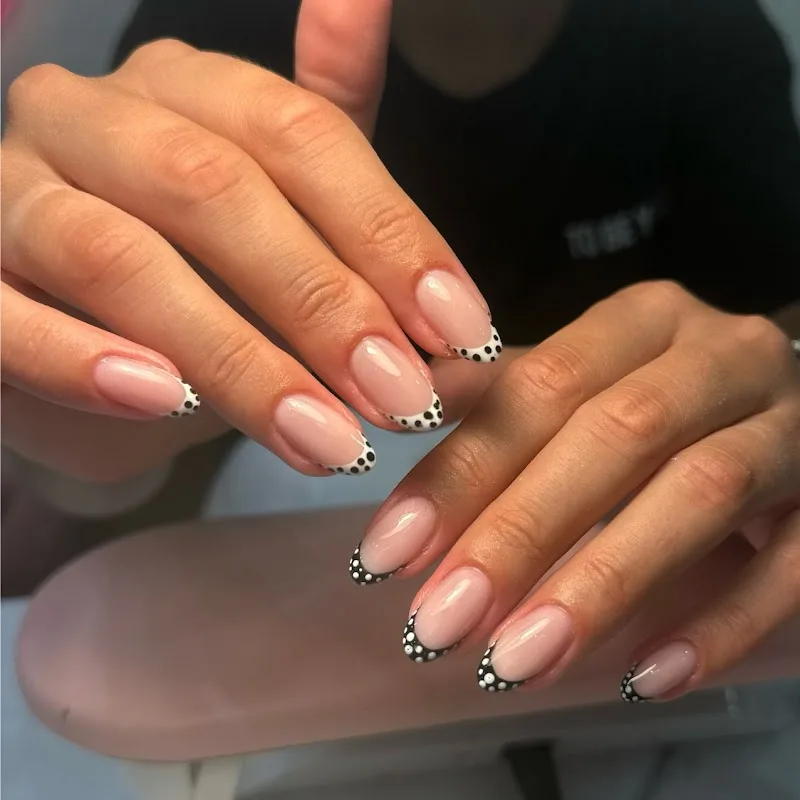 L'Atelier Des Ongles