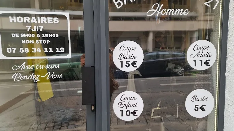 Barber you 21 - Barbier Lyon - Photo de couverture - OneBooking