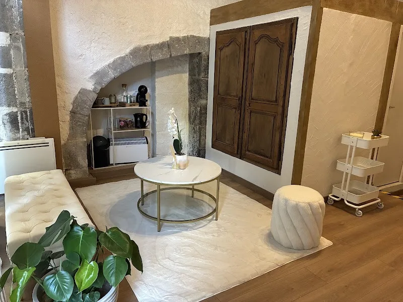 Meel massages Soins et Hair spa Clermont ferrand - Massage Clermont-Ferrand - OneBooking