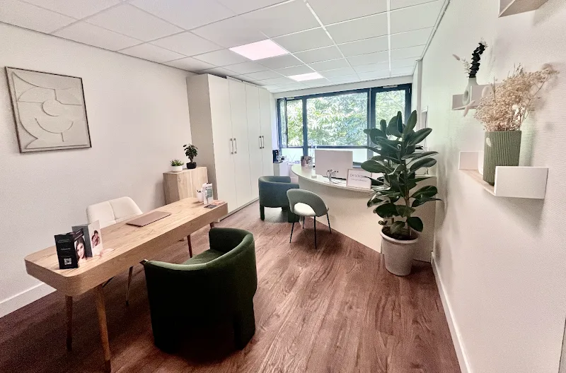 Clinique Esthétique Bravaat