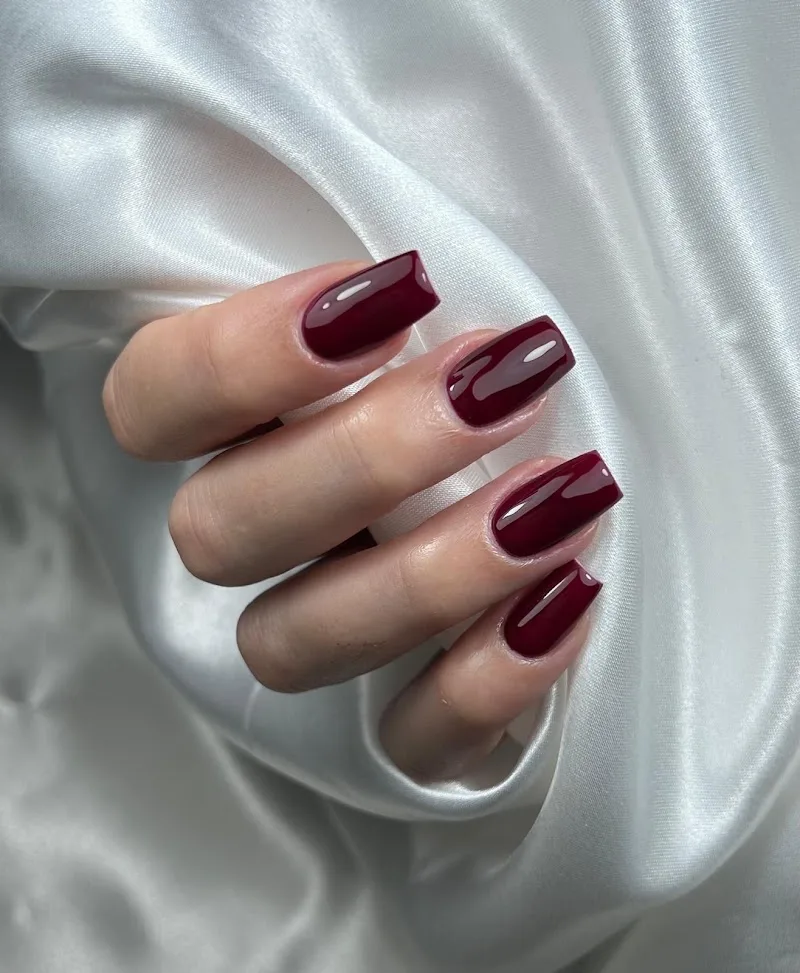 Ongles glamour - Onglerie Toulouse - Photo de couverture - OneBooking