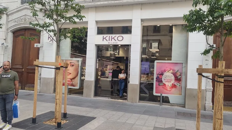 KIKO Milano - Maquillage Lyon - Photo de couverture - OneBooking