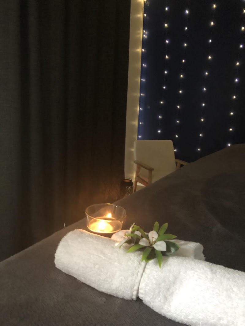 Destinations - Massages du Monde - Massages et jacuzzi, à Aubière Clermont-Ferrand (Sandrine FARGES)