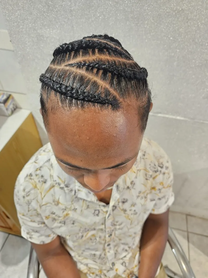 Afro Style Bayonne - Coiffure Bayonne - Photo de couverture - OneBooking