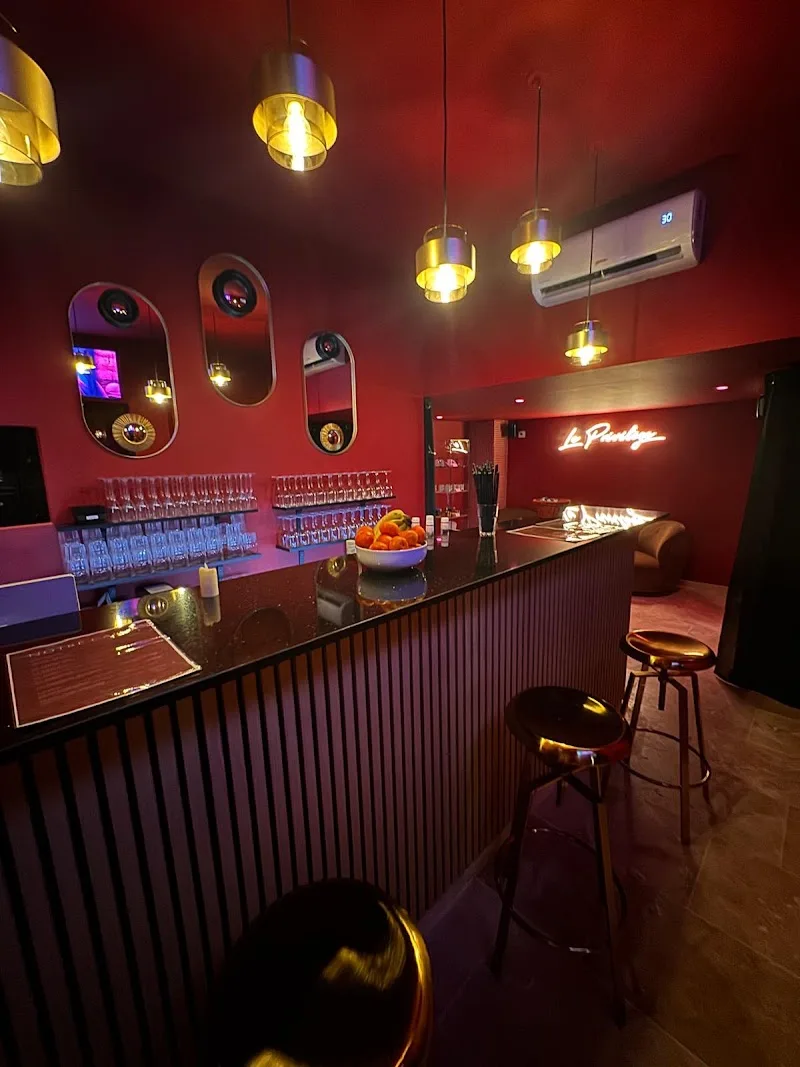 Le Privilège | Sauna Gay - Spa Cannes - Photo de couverture - OneBooking