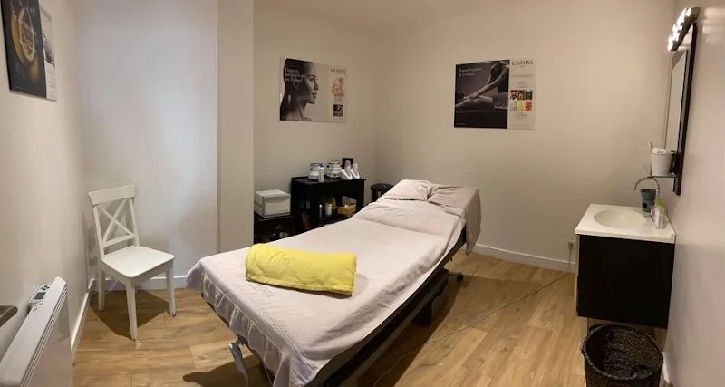 A L'essentiel - Épilation Reims - Photo de couverture - OneBooking