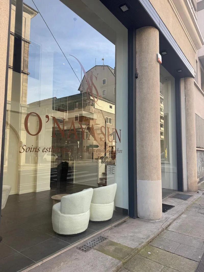 O’Naya Sun — Institut de beauté Grenoble - Onglerie Grenoble - Photo de couverture - OneBooking