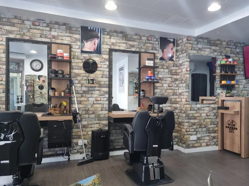 Barber Shop CITY - Barbier Le Mans - OneBooking