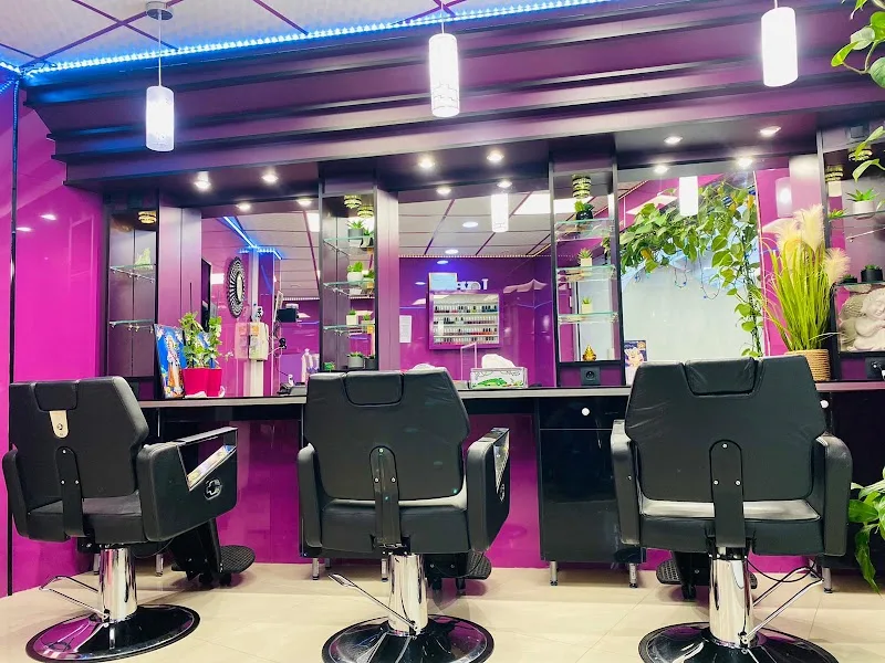 Annshy Beauty - Sourcils & cils Paris - Photo de couverture - OneBooking