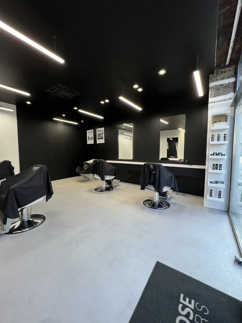 MELROSE - Salon de coiffure pour Homme - Barbier Clermont-Ferrand - Photo de couverture - OneBooking