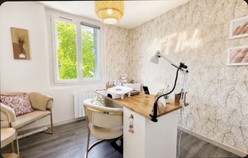 ART_F NAILS - Ongles - clermont-ferrand