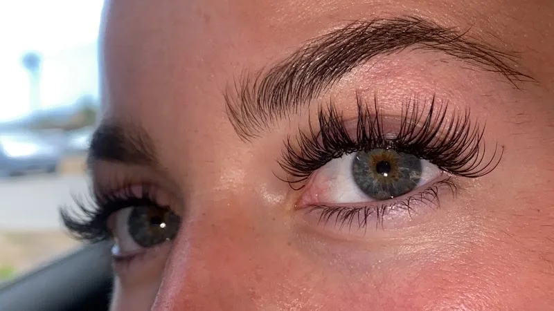 L'atelier Ongles&Cils - Onglerie Ajaccio - Photo de couverture - OneBooking