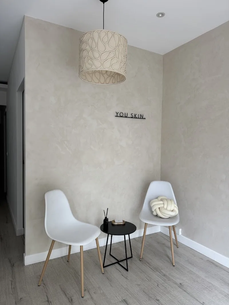 YOUSKIN Microblading Lyon - Sourcils & cils Lyon - Photo de couverture - OneBooking