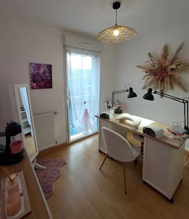 MG Nail Studio - Prothésiste ongulaire