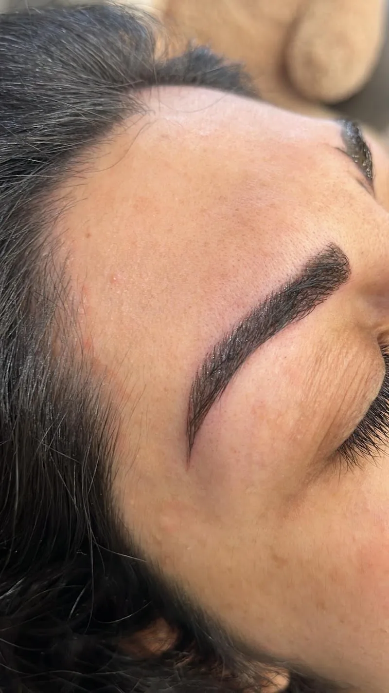 Institut Claire - Maquillage Lyon - Photo de couverture - OneBooking